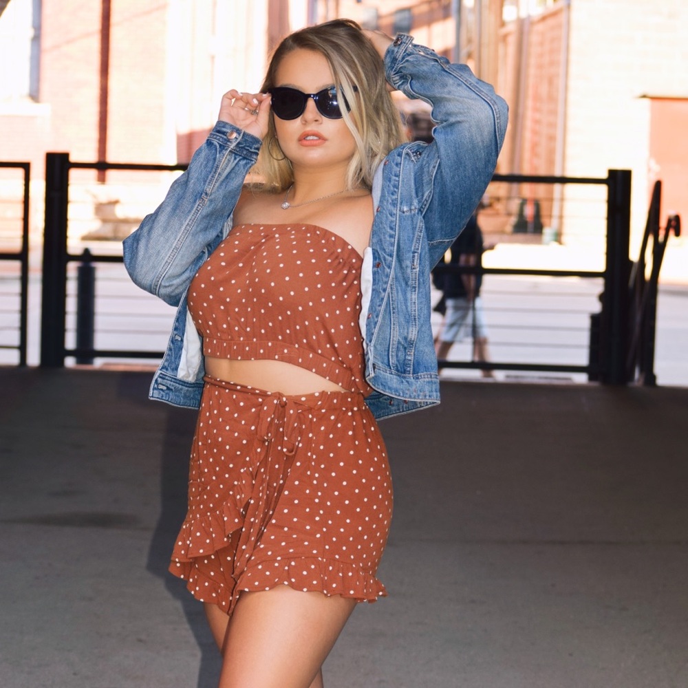 American Eagle Burnt Orange Top and Shorts Set